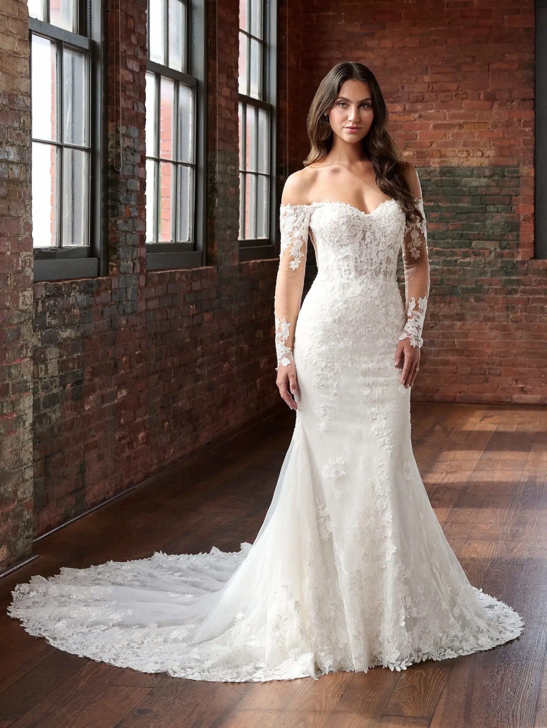 5 Tips for Choosing the Perfect Bridal Gown for Your Body Shape Image #1